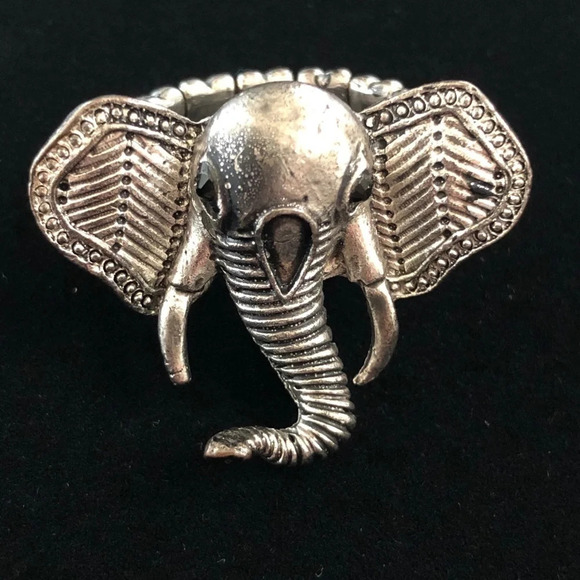 Silver Tone Boho Elephant Stretch Ring Trunk Up - Picture 1 of 4